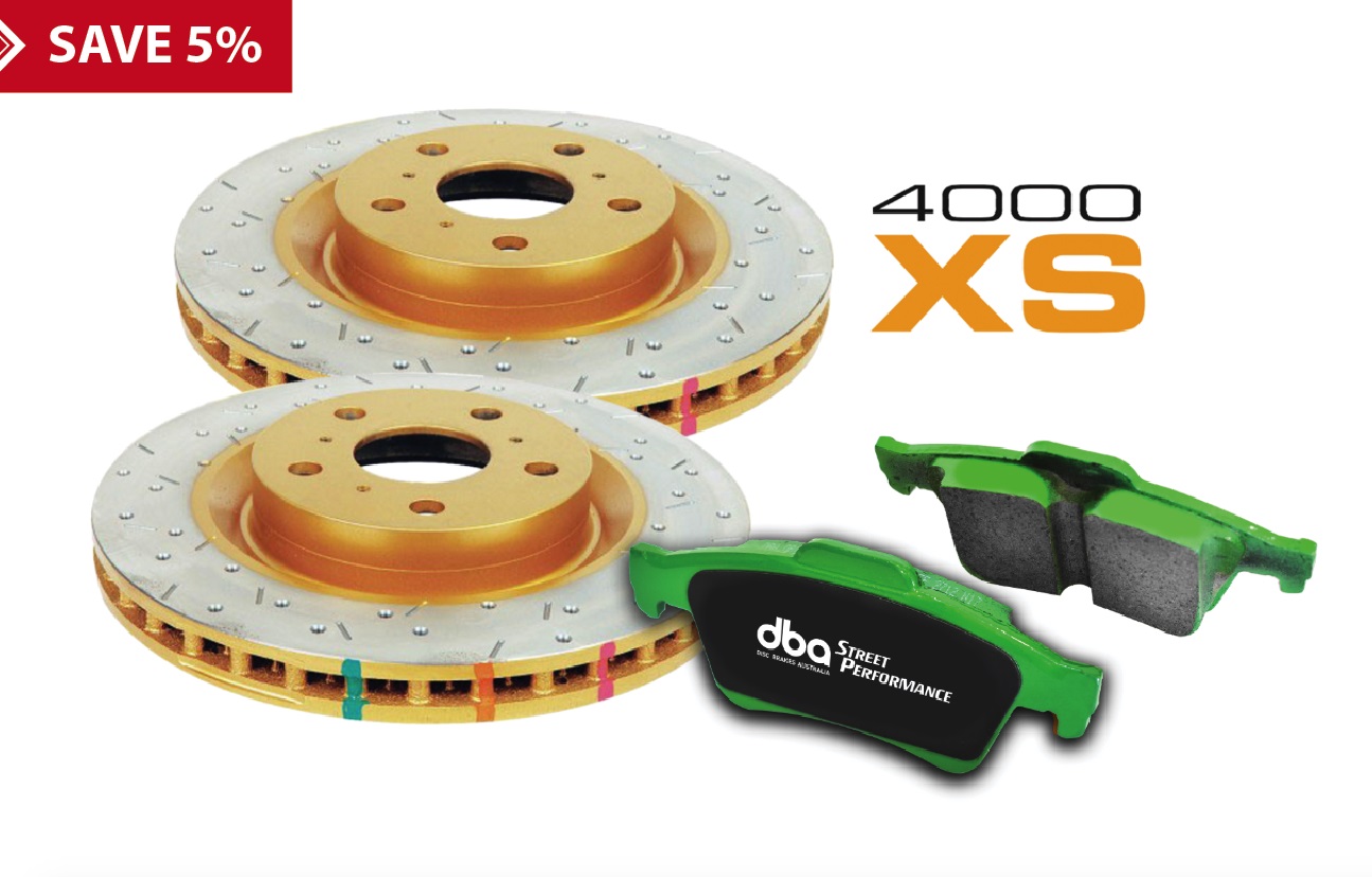 Brake Kit - 4000 Series T3 Slotted & Street Performance Brake Pads (2x DBA4574XS + DB1509SP)