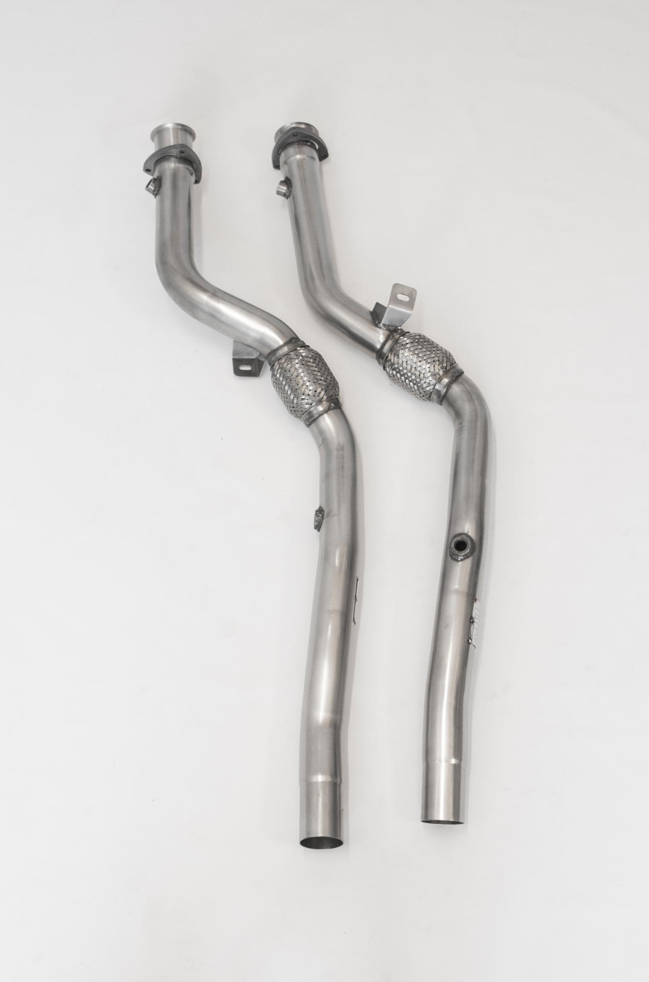 MILLTEK - SSXAU289 - Audi S4 4.2 V8 quattro B6/B7 Saloon/Sedan Avant & Cabriolet 2003>2009 Cat Replacement Pipes